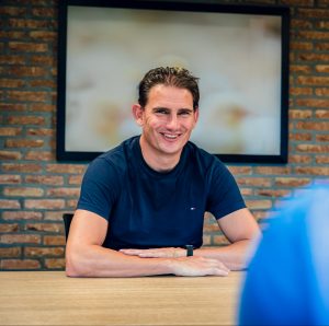 WhatsApp met Casper van Pluriton